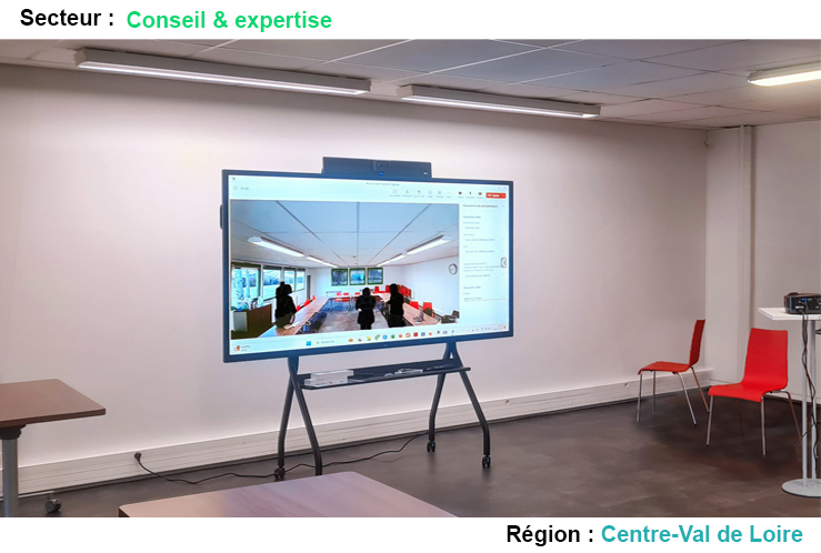 Un Cran Interactif Easypitch De Pouces Pour Un Expert Comptable